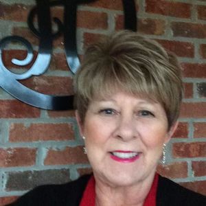 Meet your Posher, Della